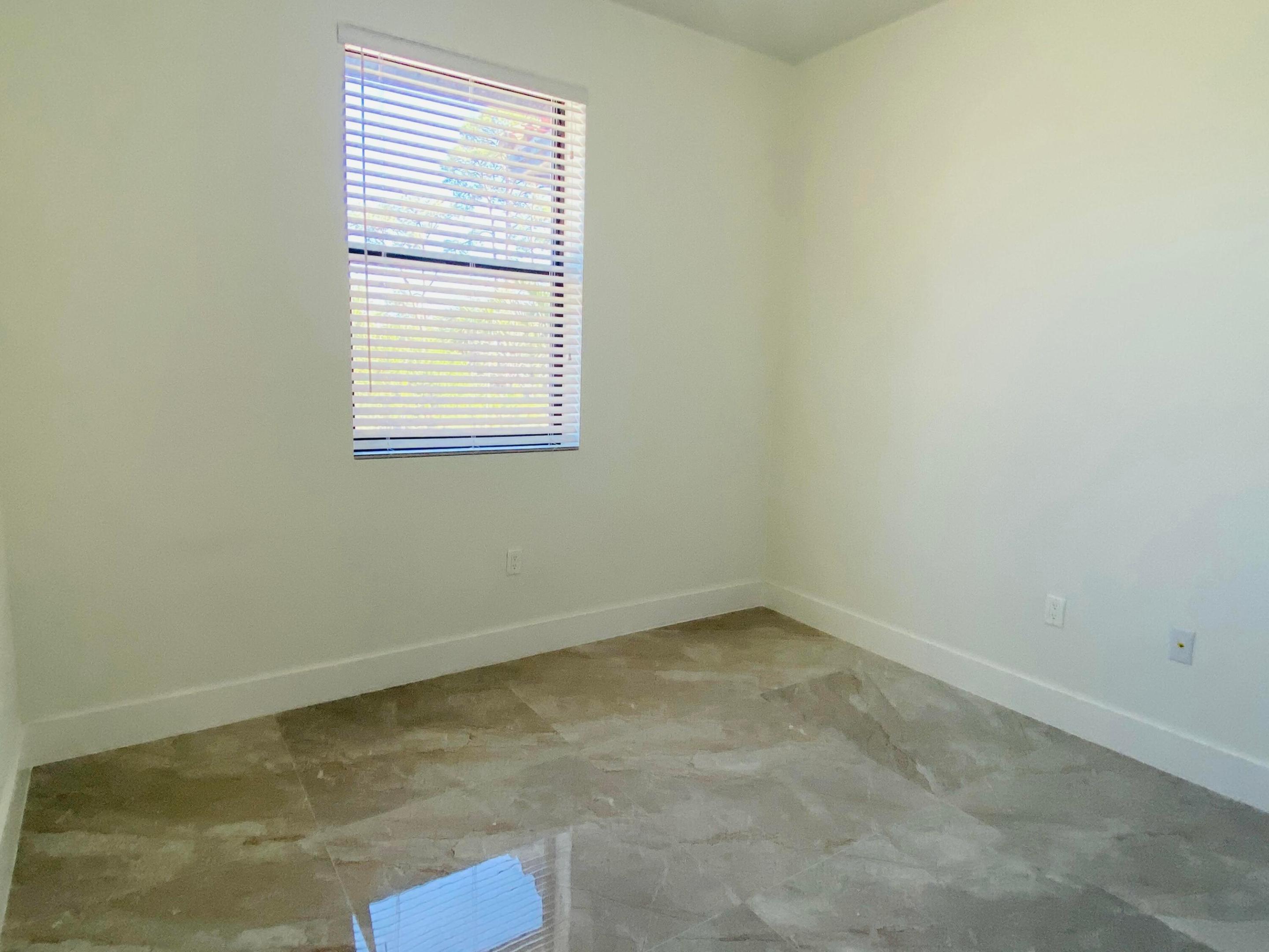 CASA DEL SOL - Residential Lease