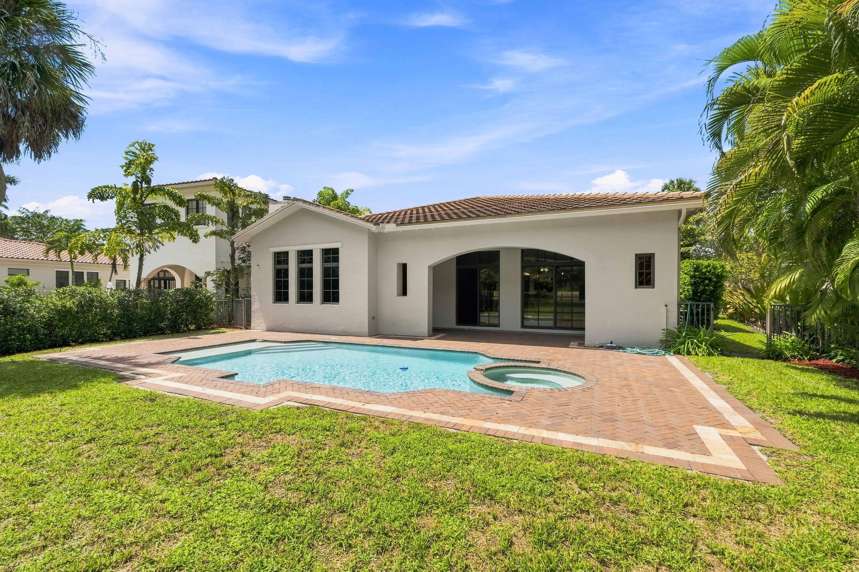 Properties | Stephanie Kaufman 8166 Emerald Avenue