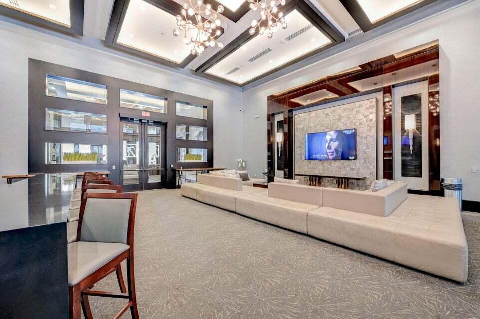 SEVEN BRIDGES - Residential