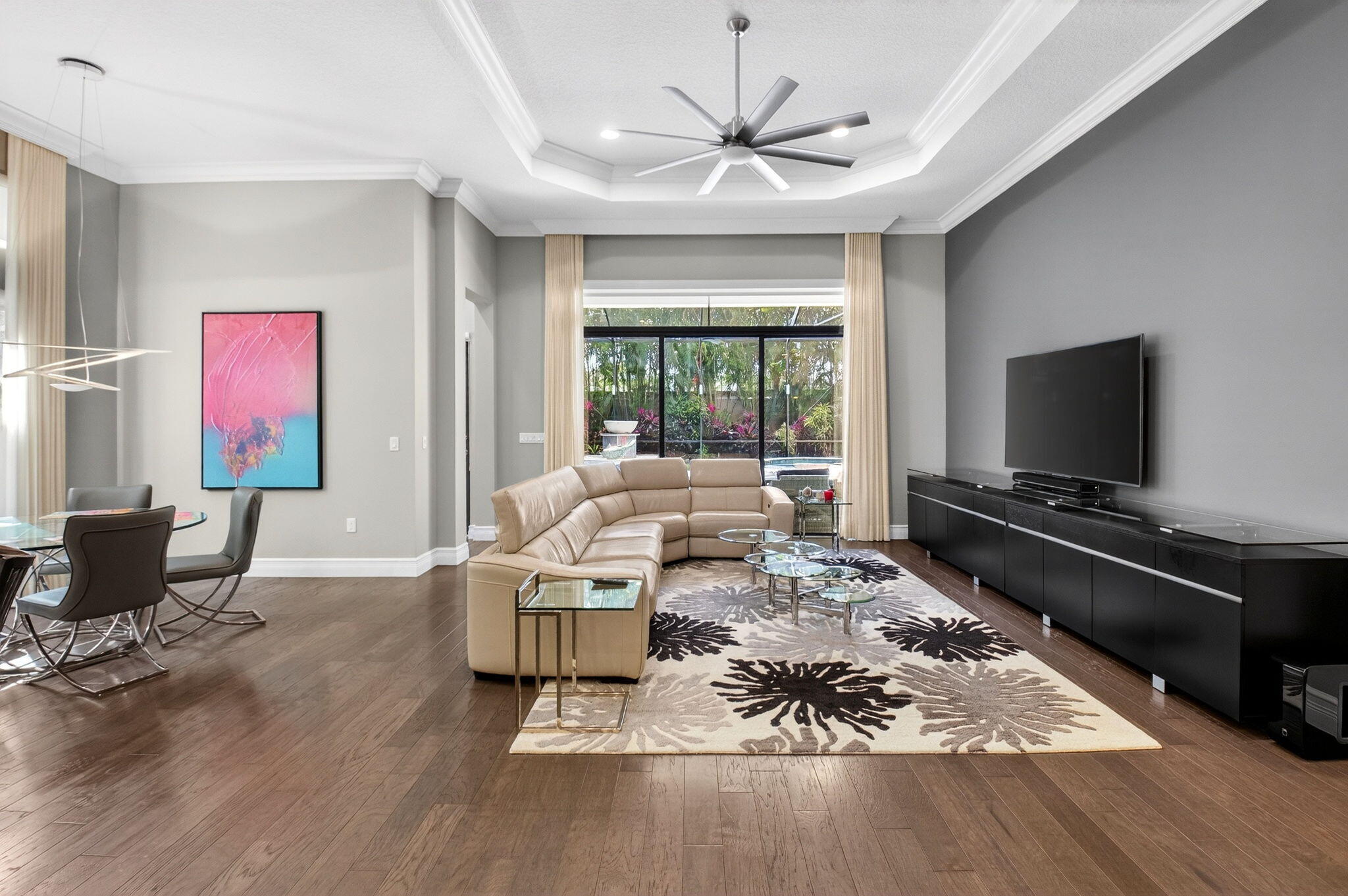 SEVEN BRIDGES - Residential