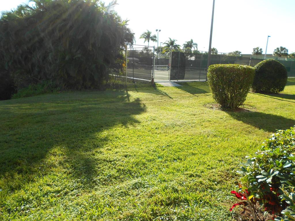 KINGS POINT MONACO CONDOS - Residential