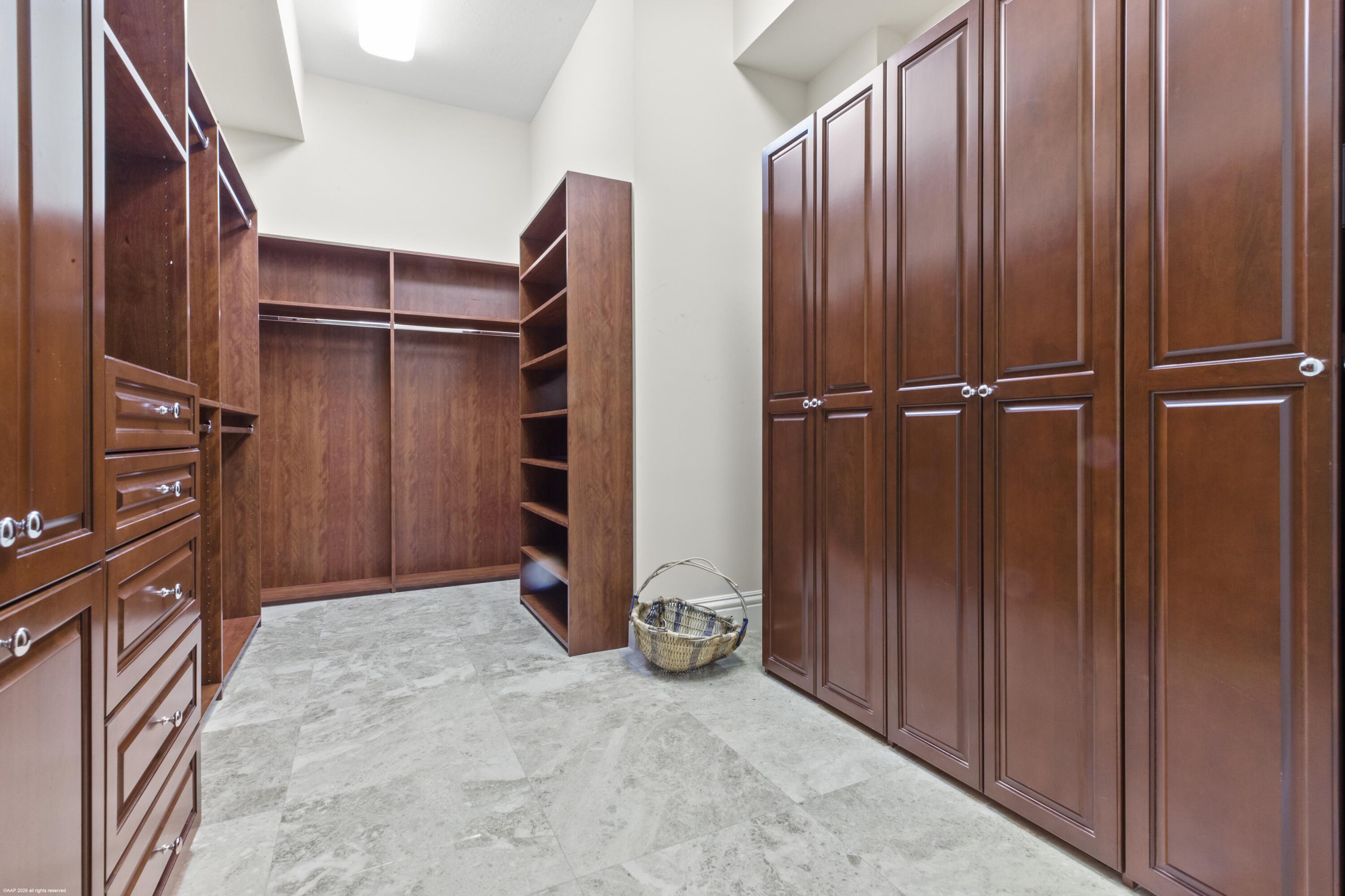 ONE SINGER ISLAND CONDO - Residential