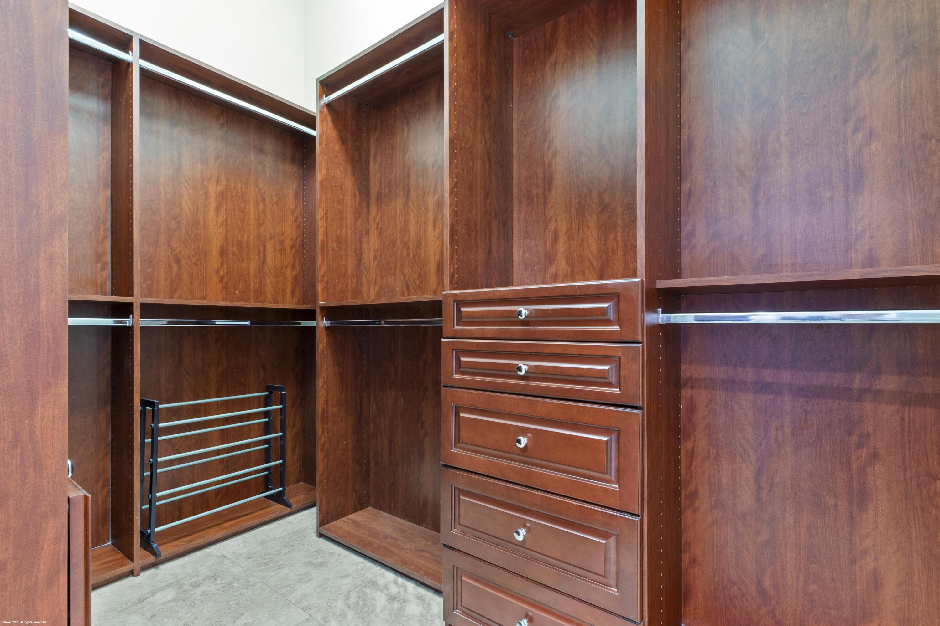 ONE SINGER ISLAND CONDO - Residential