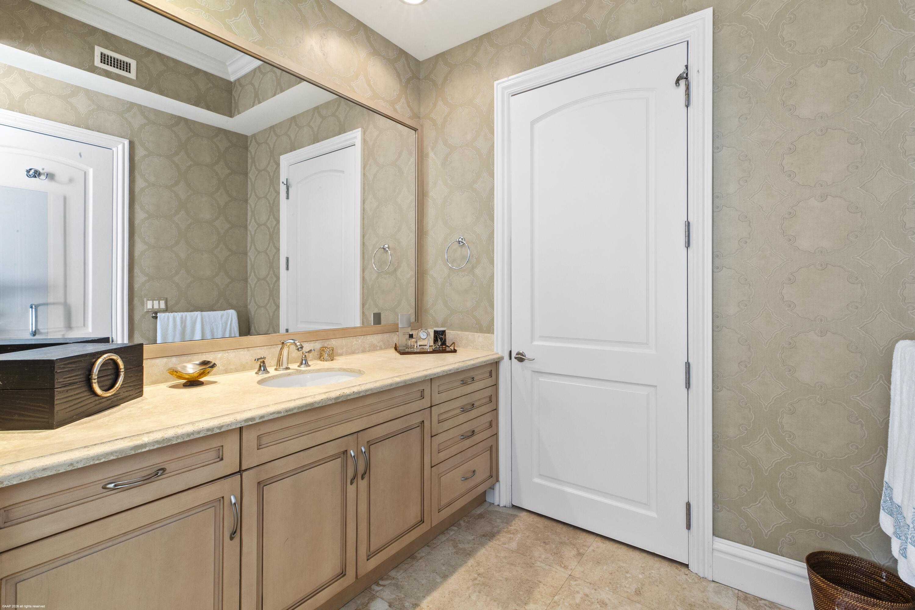 ONE SINGER ISLAND CONDO - Residential