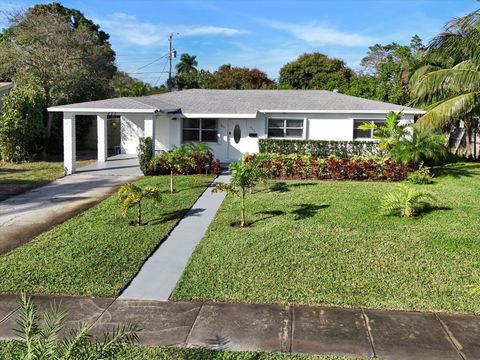 423 Hawthorne Drive Lake Park FL 33403
