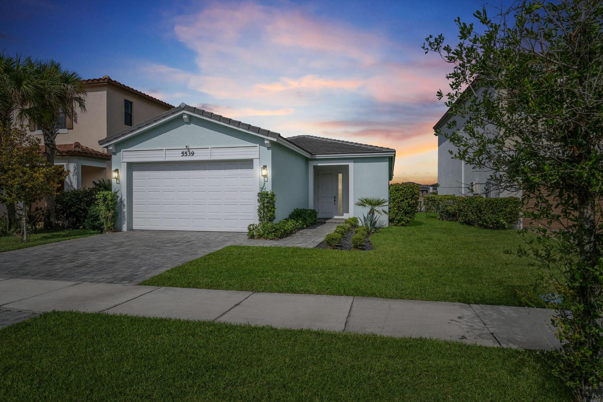 5539 Quiet Lake Place