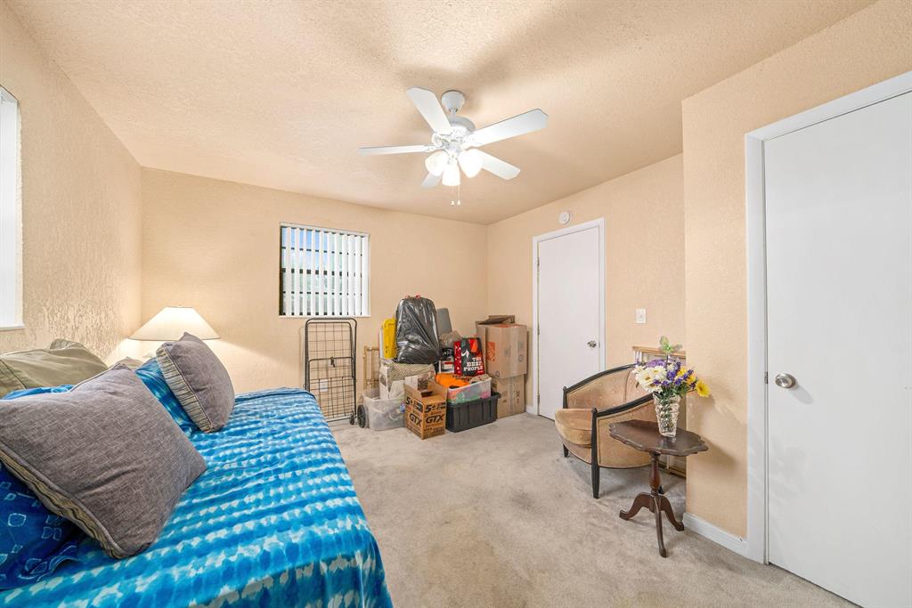 SEMINOLE MANOR 2 - Residential