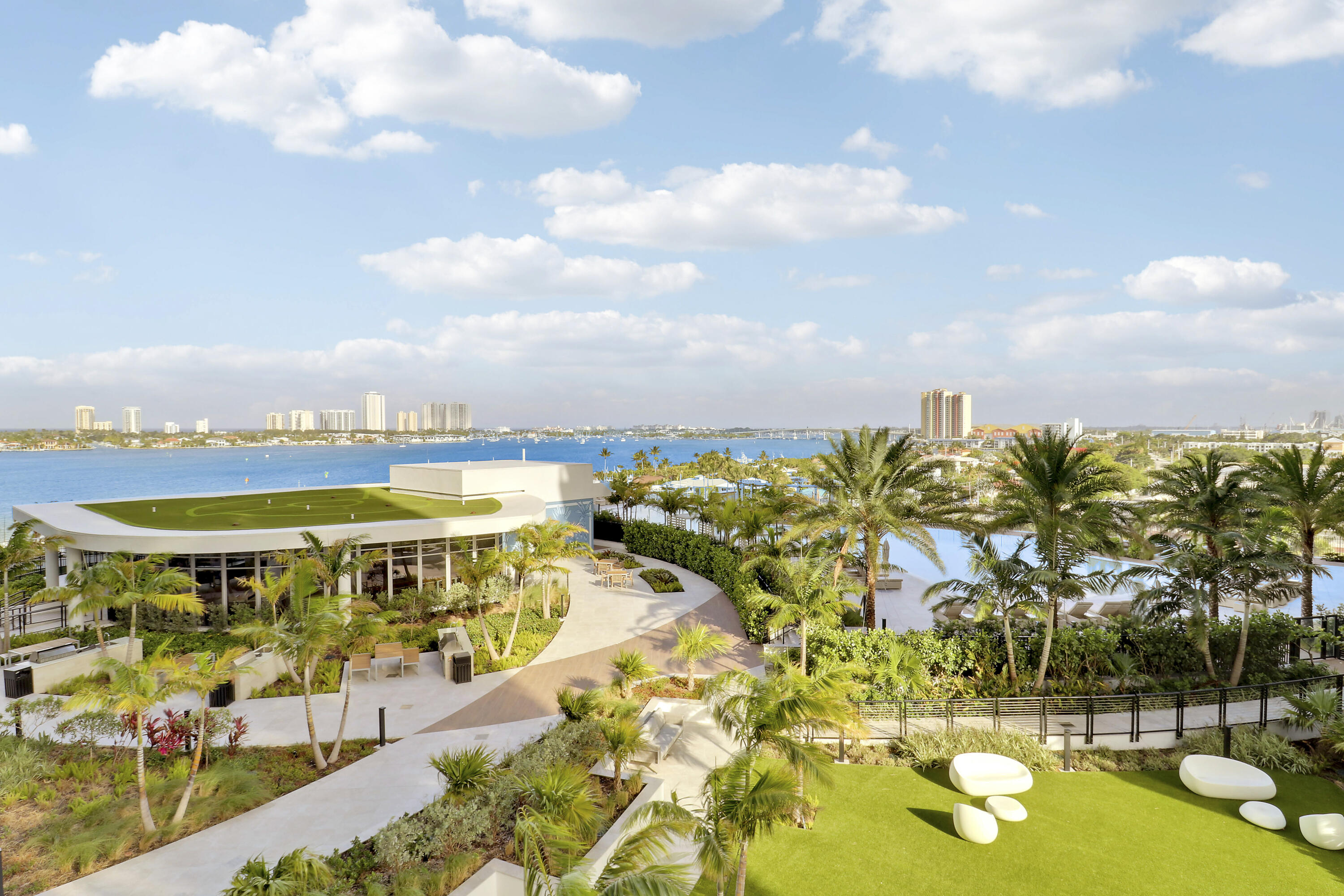 NAUTILUS 220 CONDO - Residential
