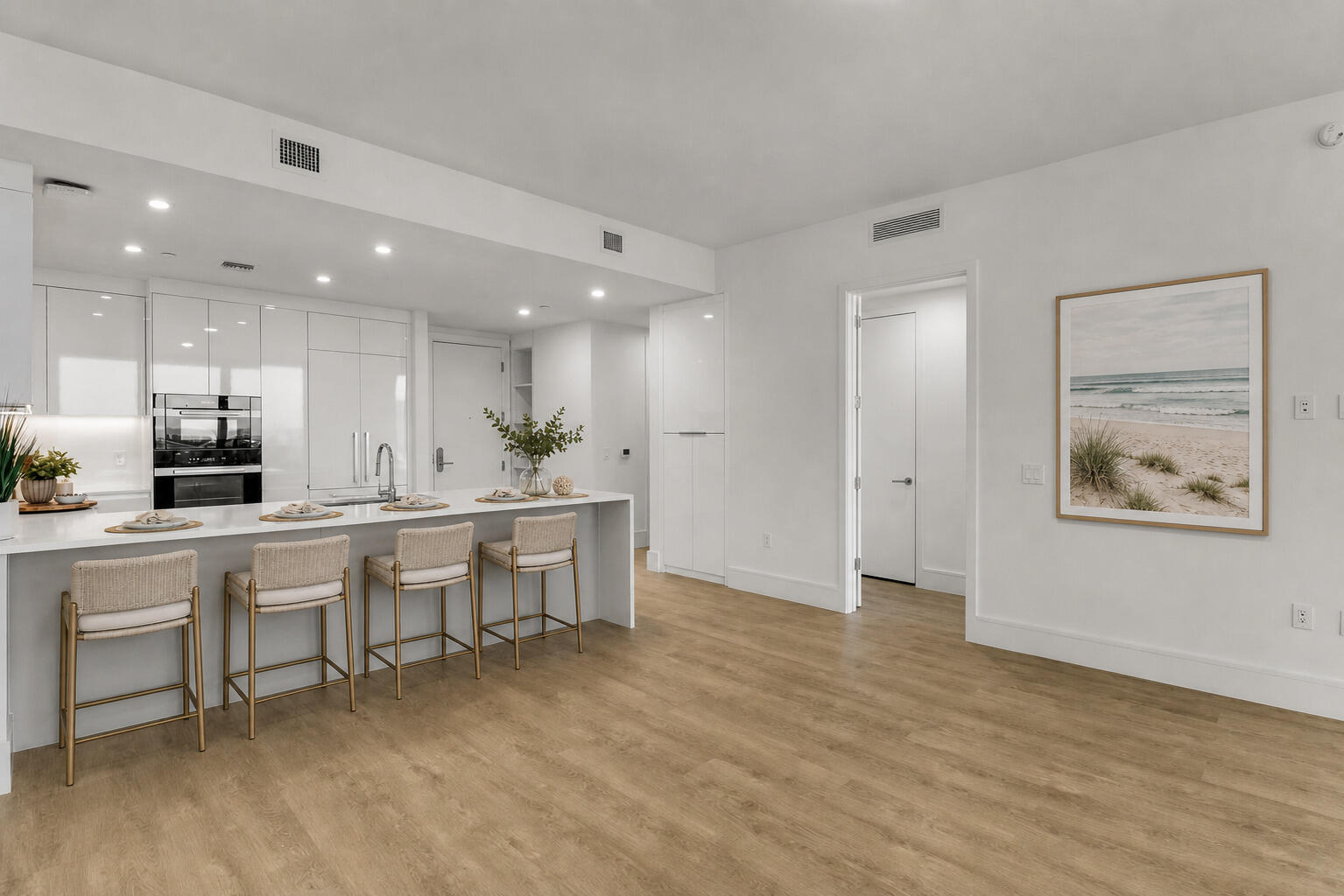NAUTILUS 220 CONDO - Residential
