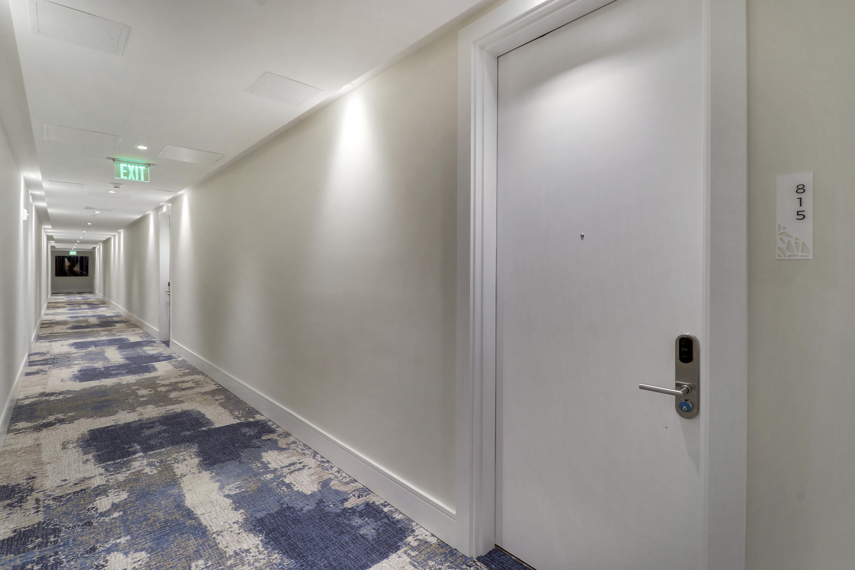 NAUTILUS 220 CONDO - Residential