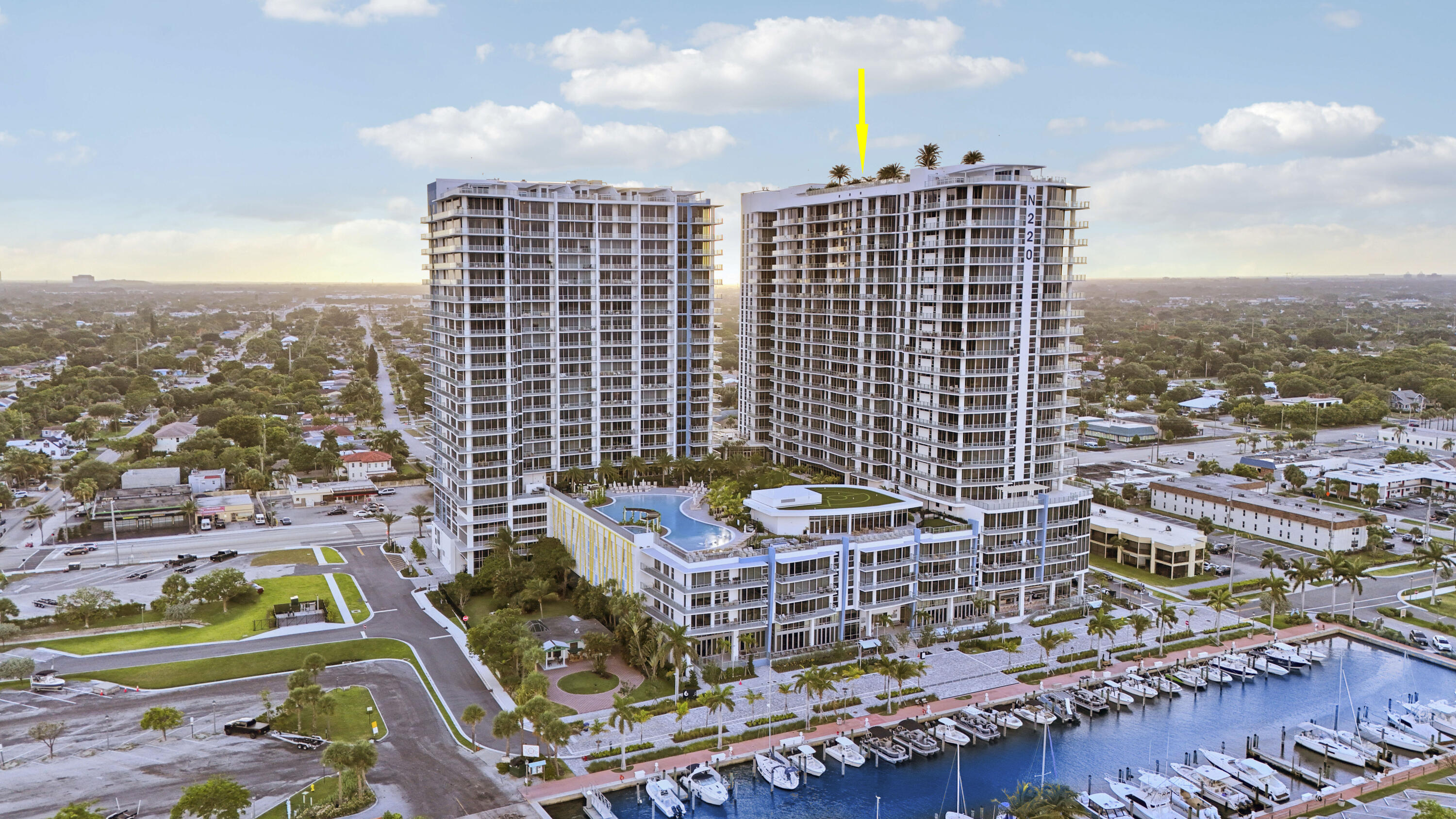 NAUTILUS 220 CONDO - Residential