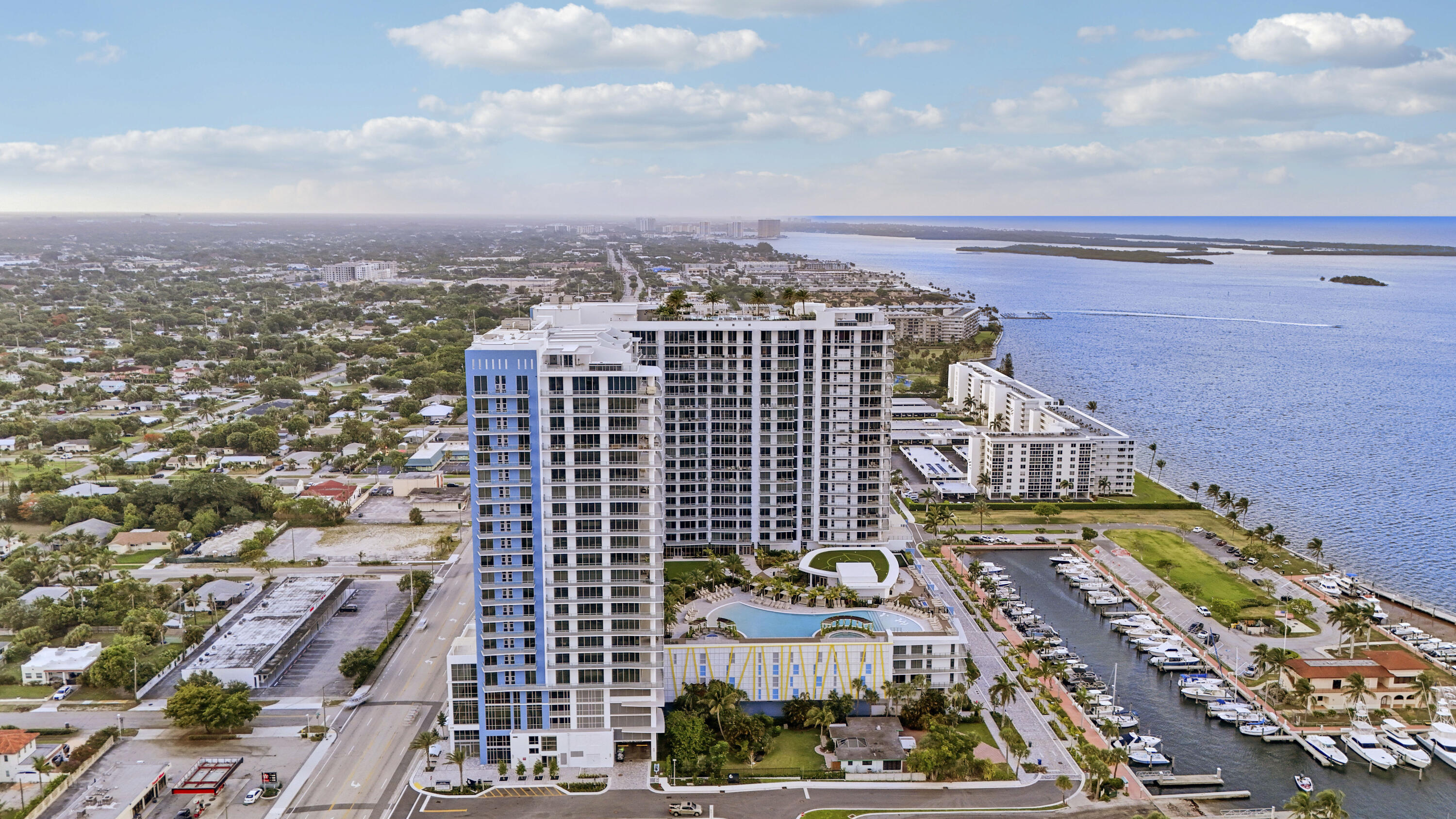 NAUTILUS 220 CONDO - Residential
