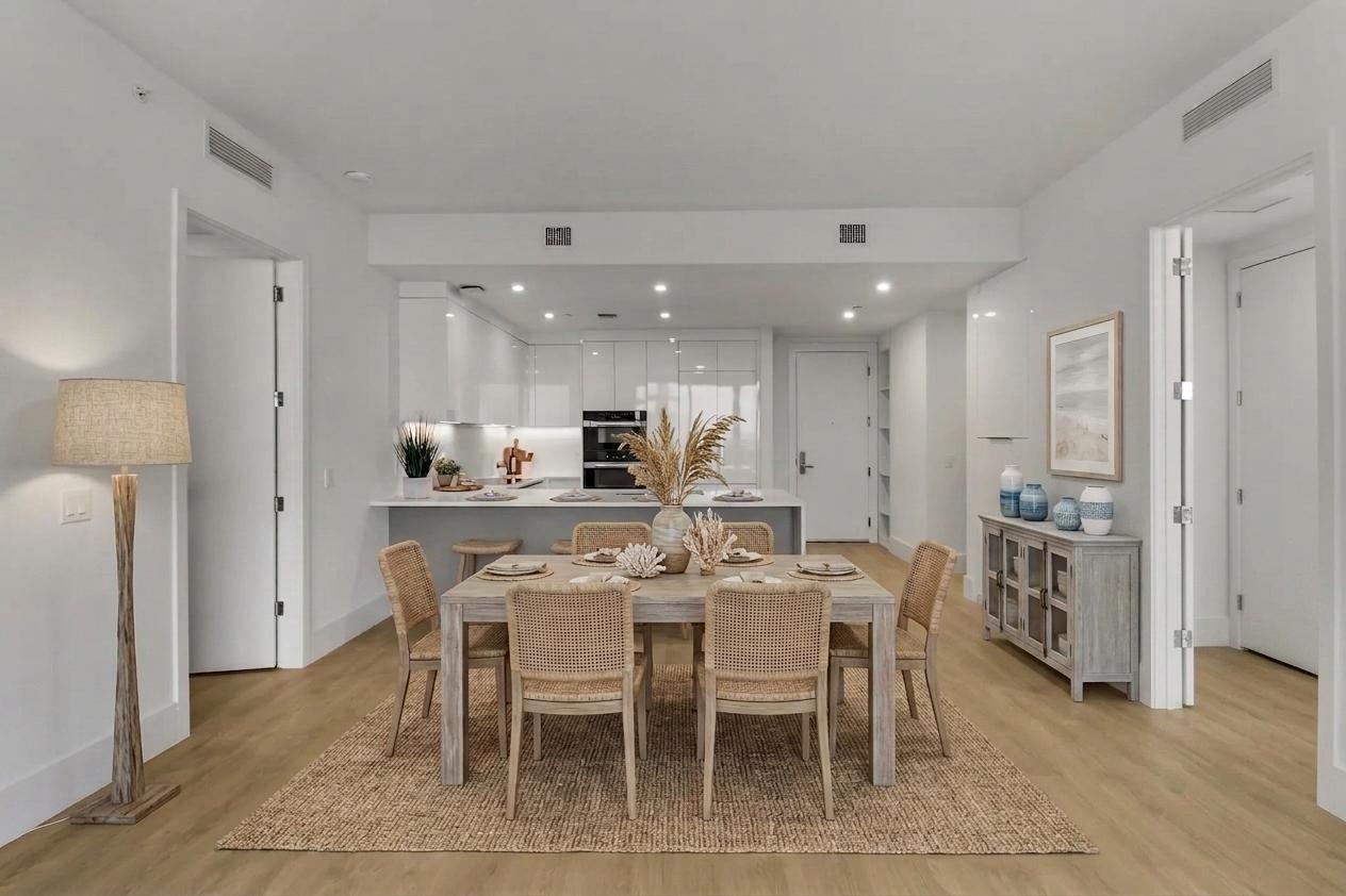 NAUTILUS 220 CONDO - Residential