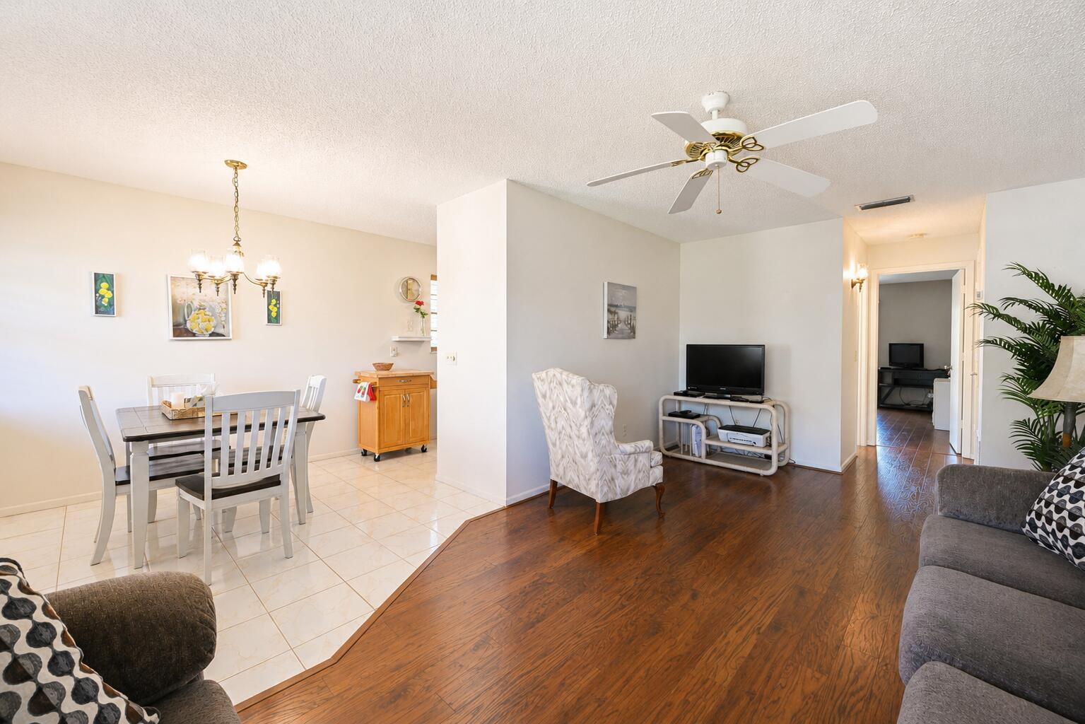 27 LAKE VISTA Trail 203