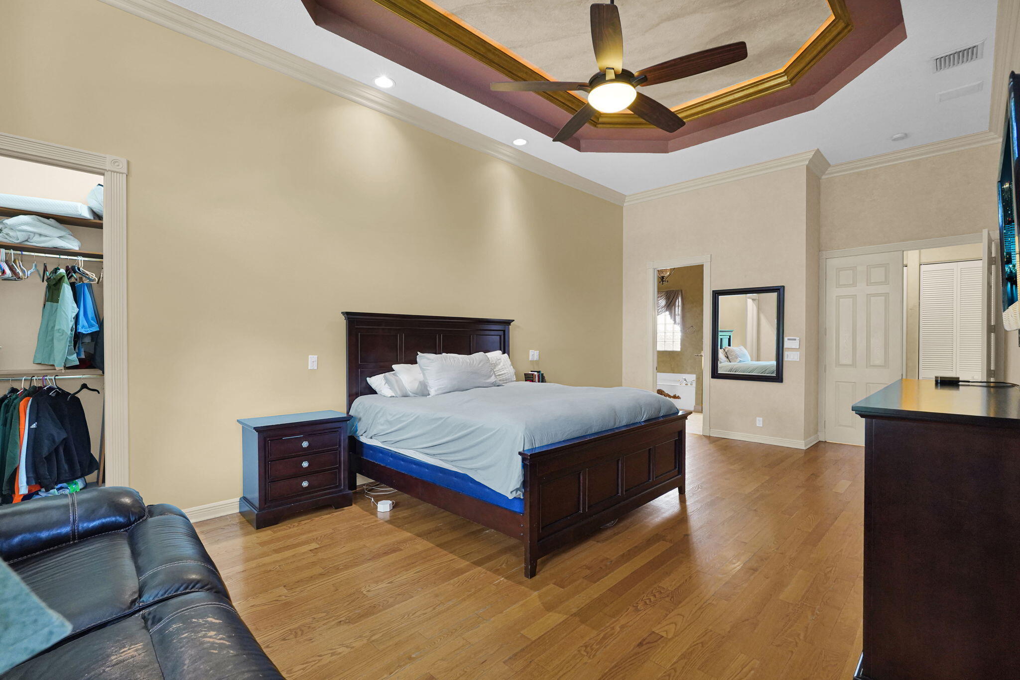 L'Hermitage : HERON BAY THREE - Residential