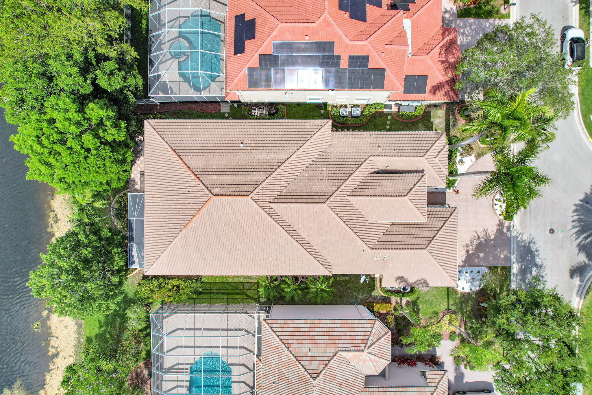 L'Hermitage : HERON BAY THREE - Residential