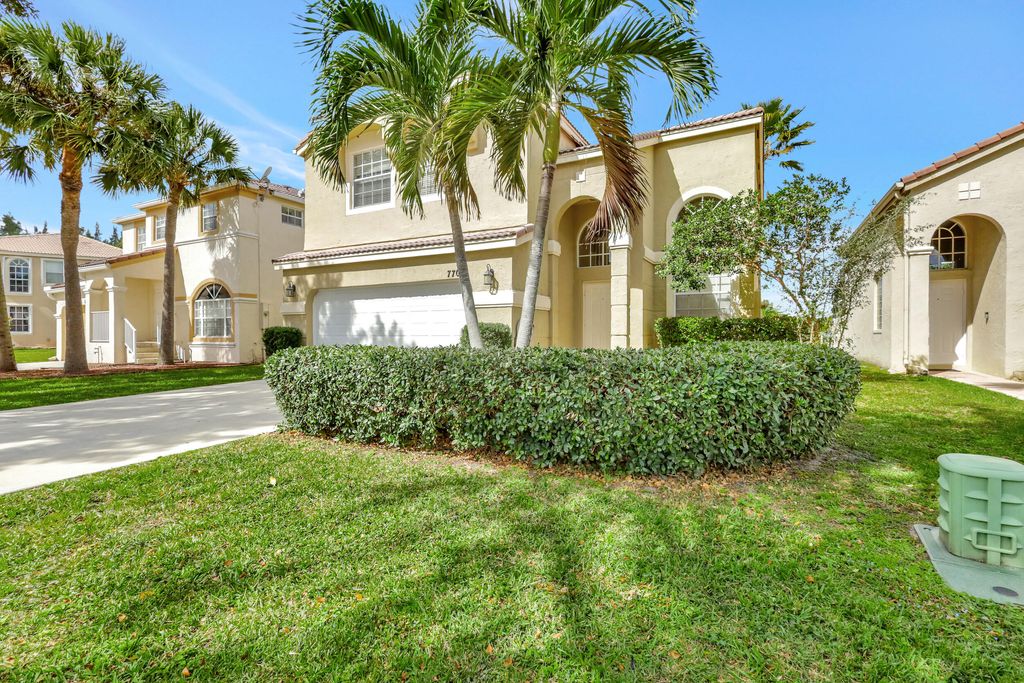 Photo of 7701 Rockport Circle, Lake Worth, FL 33467 (MLS # R10960148)