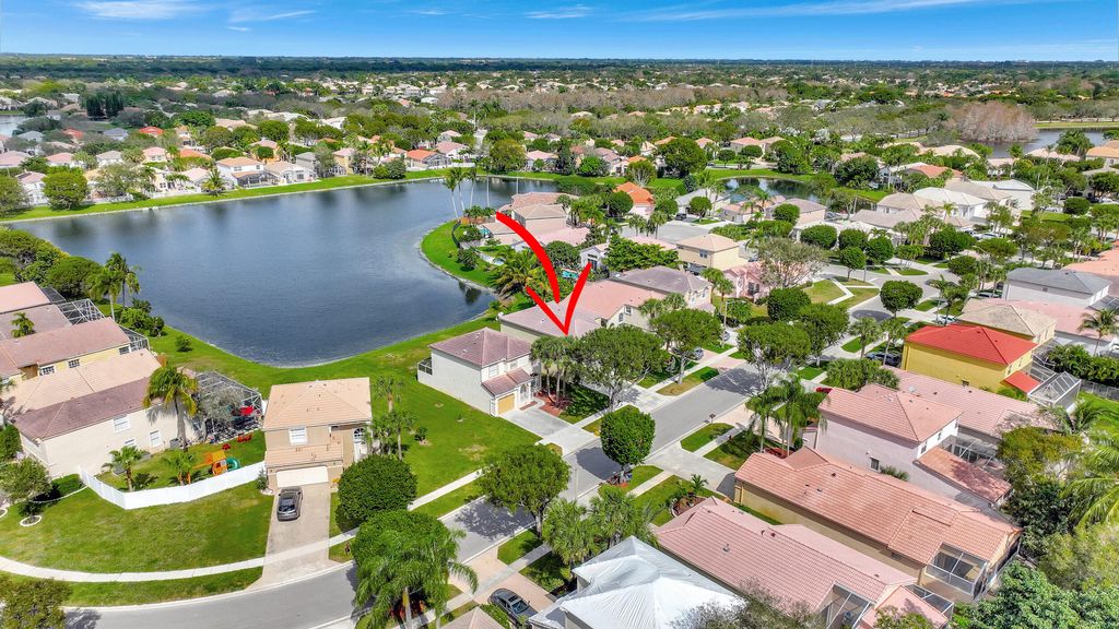 Photo of 7701 Rockport Circle, Lake Worth, FL 33467 (MLS # R10960148)