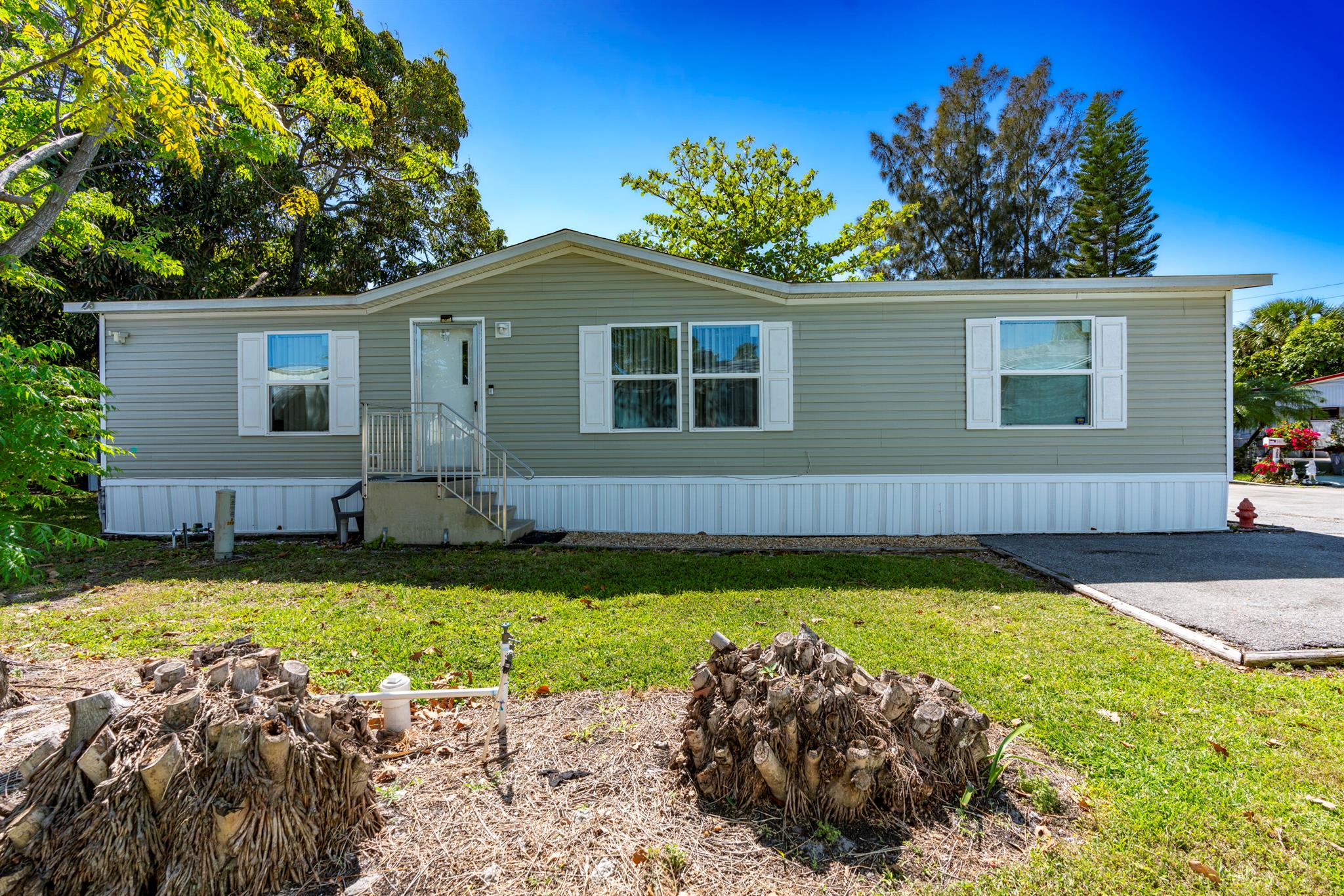 2600 6th Avenue South 3a