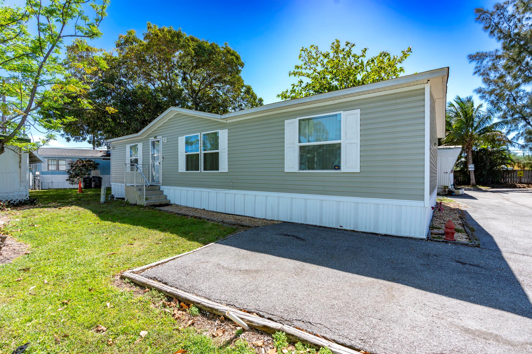 2600 6th Avenue South 3a