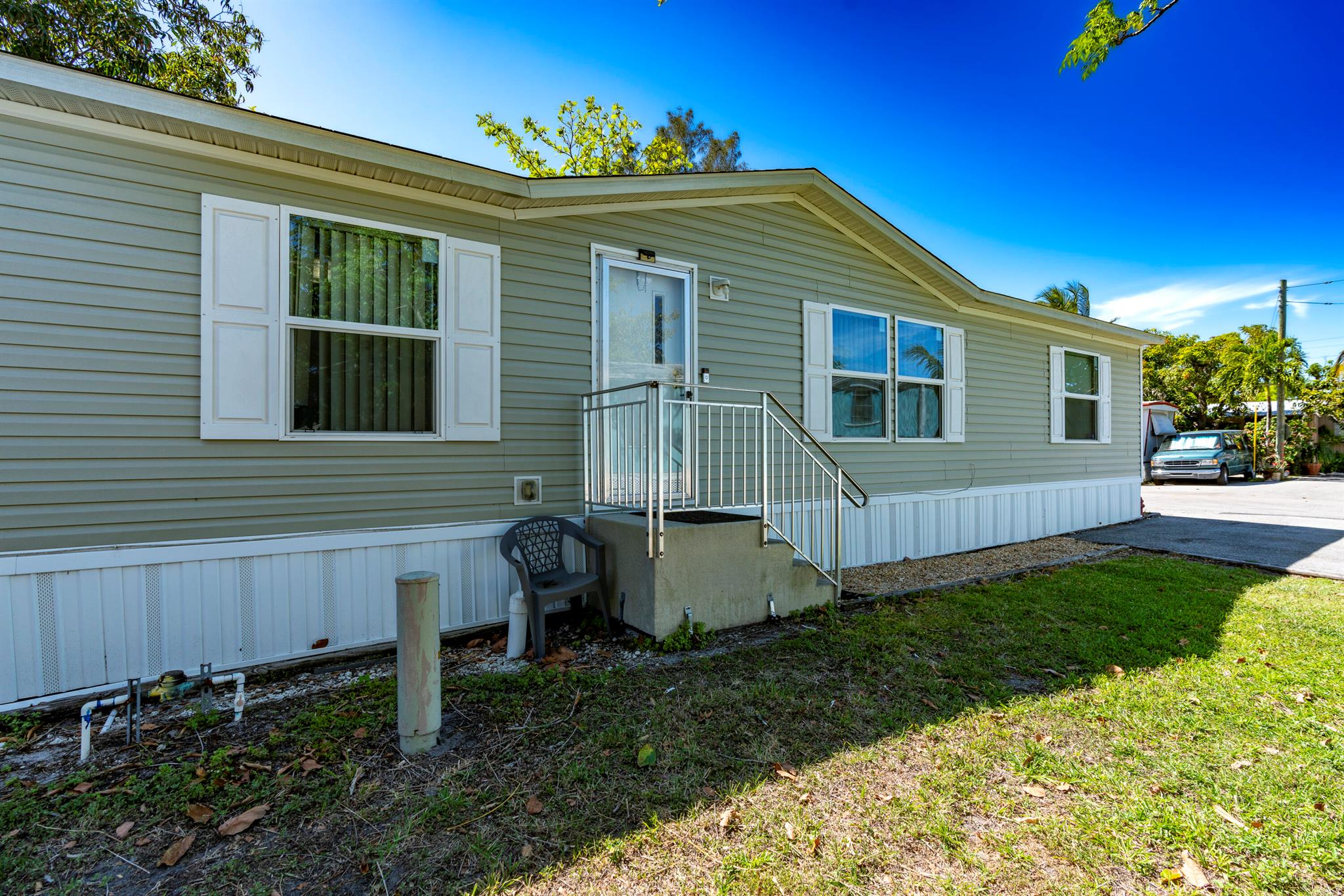 2600 6th Avenue South 3a