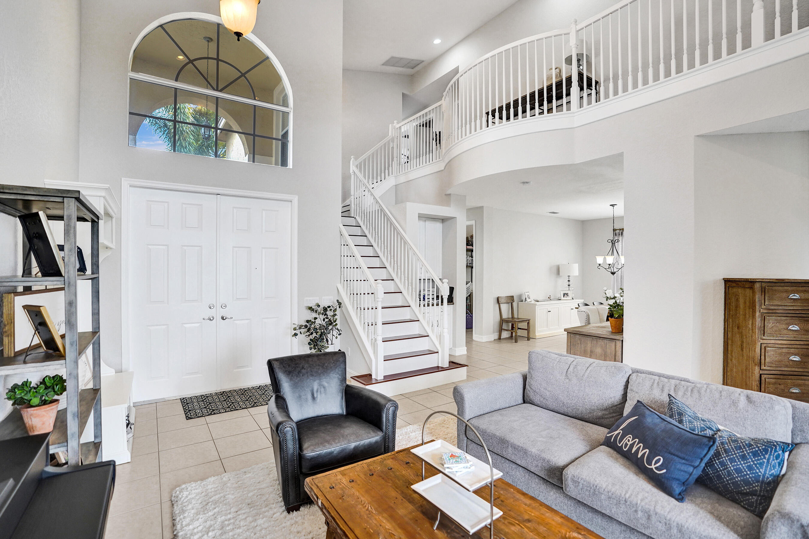 CANYON ISLES 1 - Residential Lease