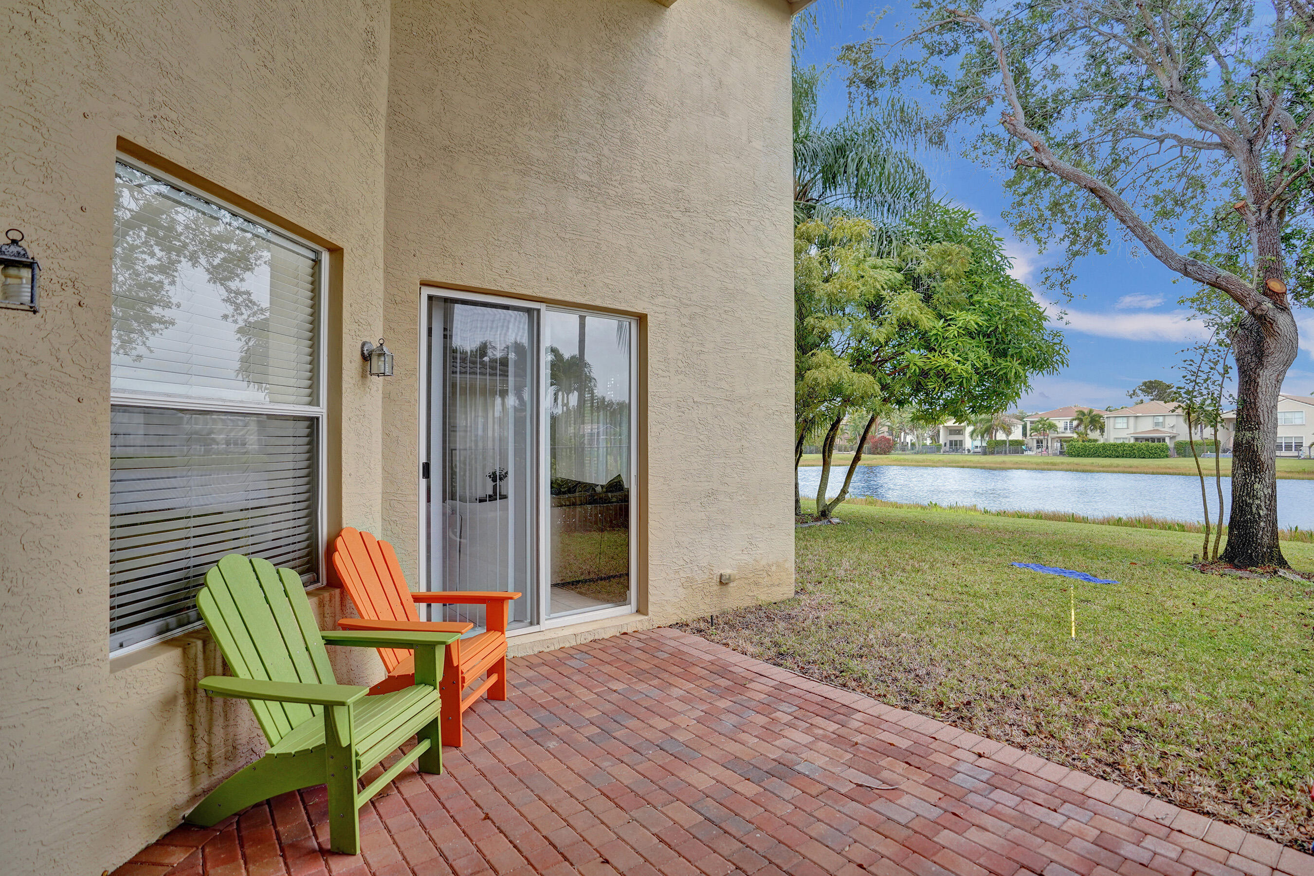 CANYON ISLES 1 - Residential Lease