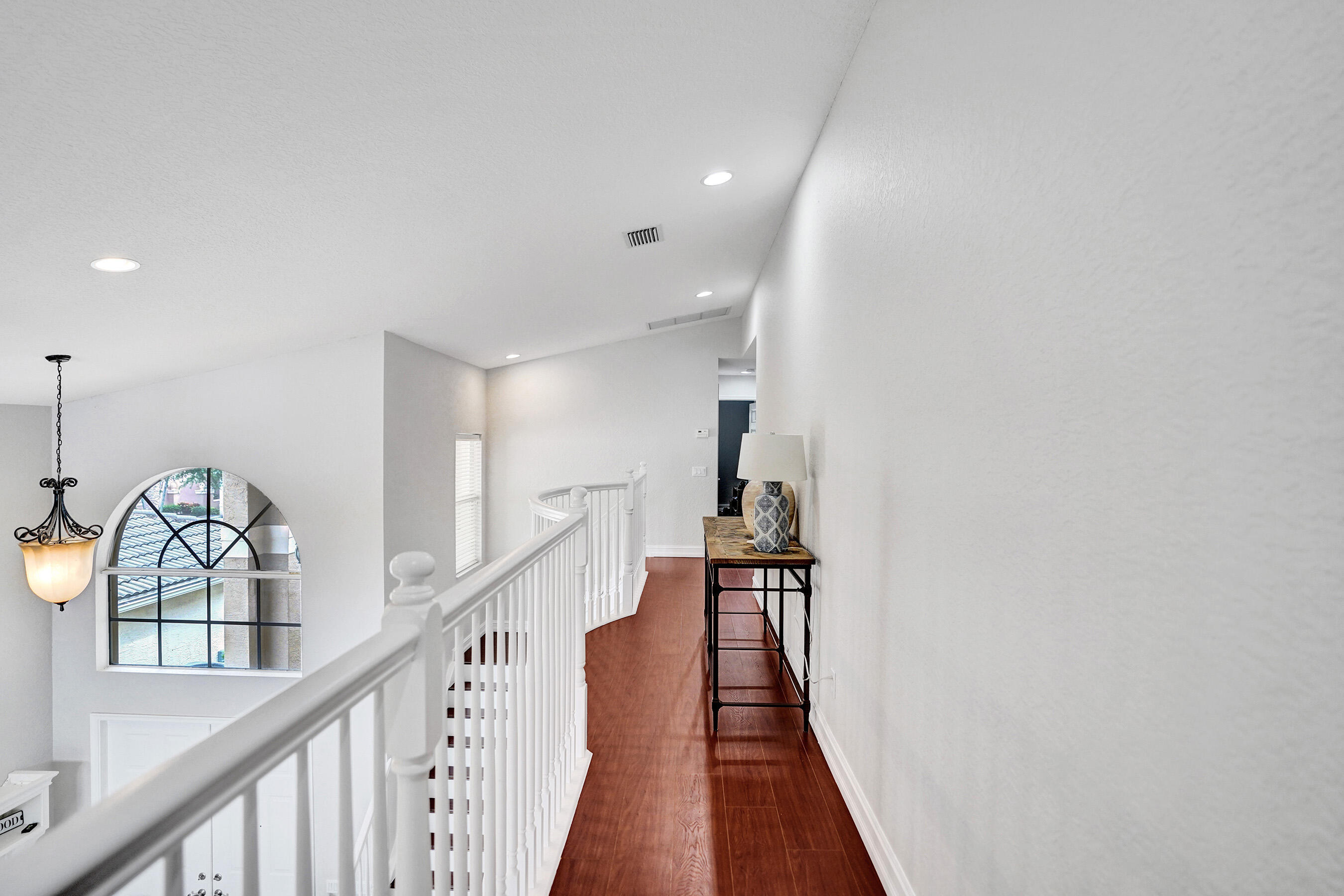CANYON ISLES 1 - Residential Lease