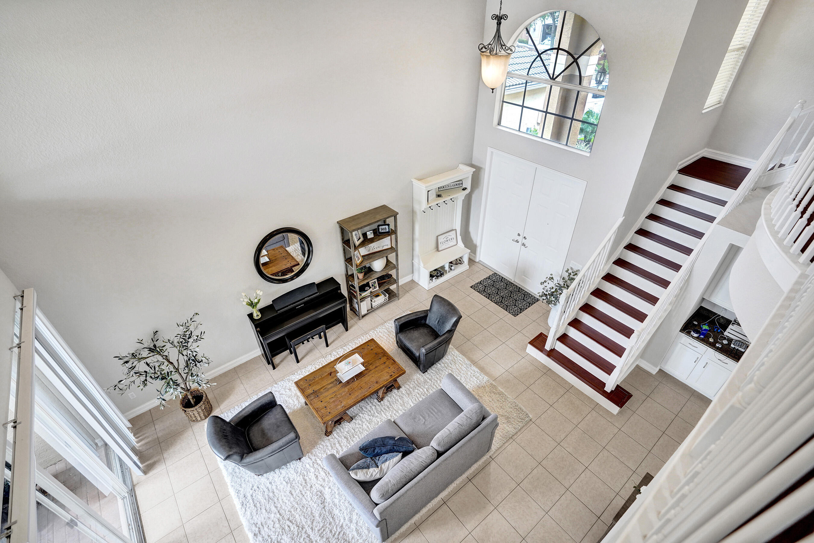 CANYON ISLES 1 - Residential Lease