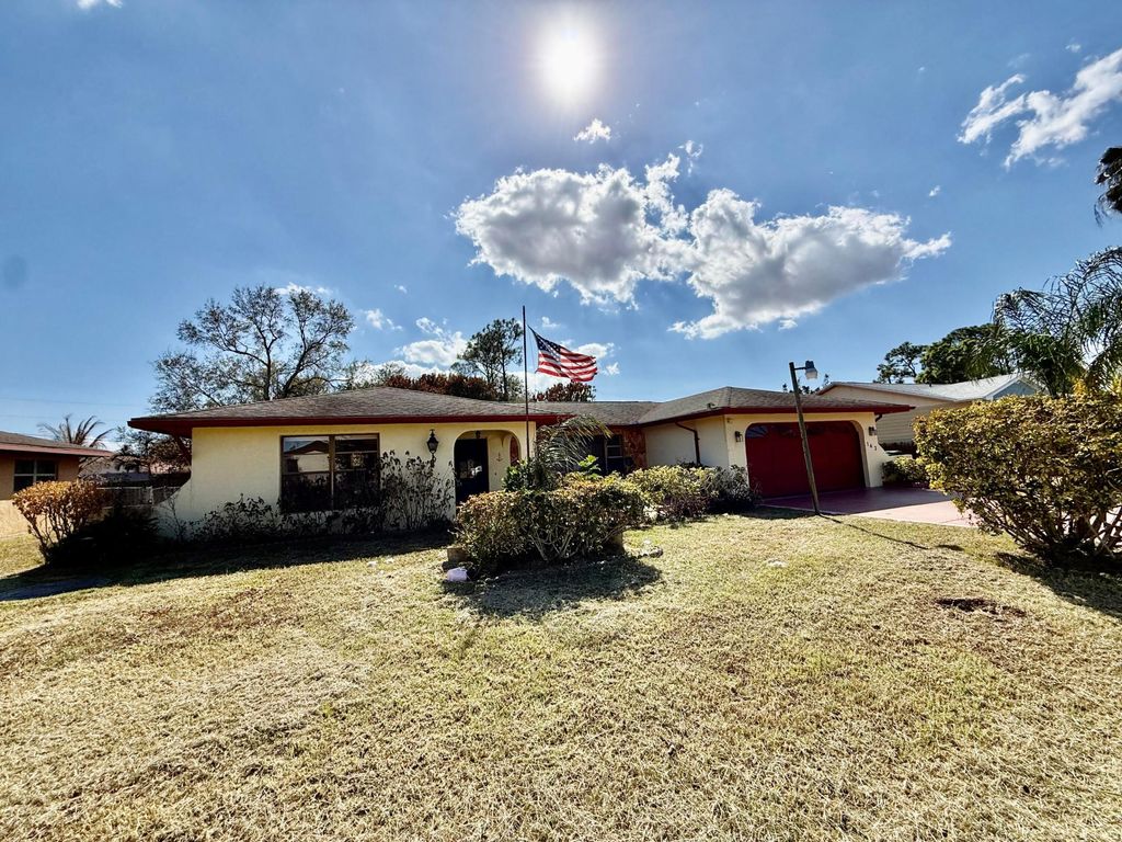 Photo of 162 SW Ewing Avenue, Port Saint Lucie, FL 34983 (MLS # R11162200)