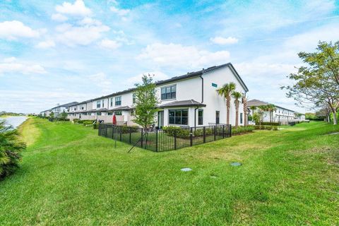 A home in Oakland Park