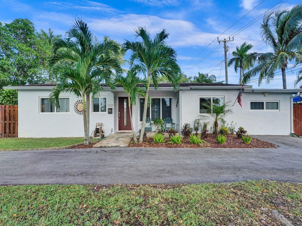 Photo of 1800 SW 34th Avenue, Fort Lauderdale, FL 33312 (MLS # F10404957)