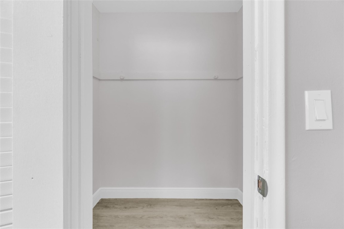 SHERIDAN LAKES - Residential