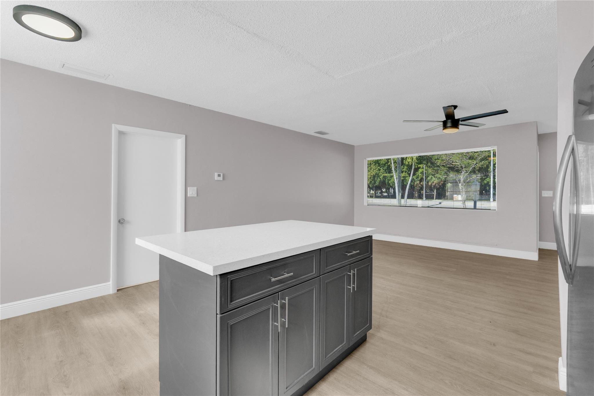 SHERIDAN LAKES - Residential