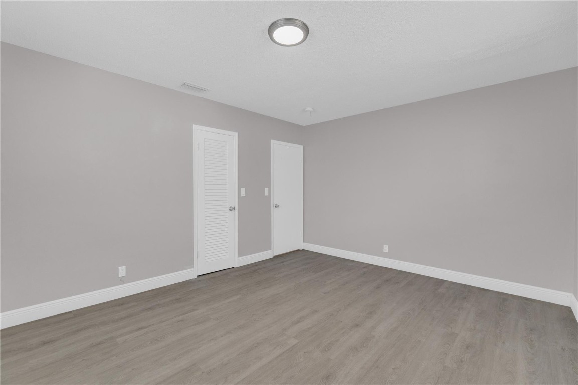 SHERIDAN LAKES - Residential