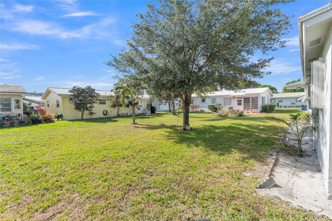 SHERIDAN LAKES - Residential