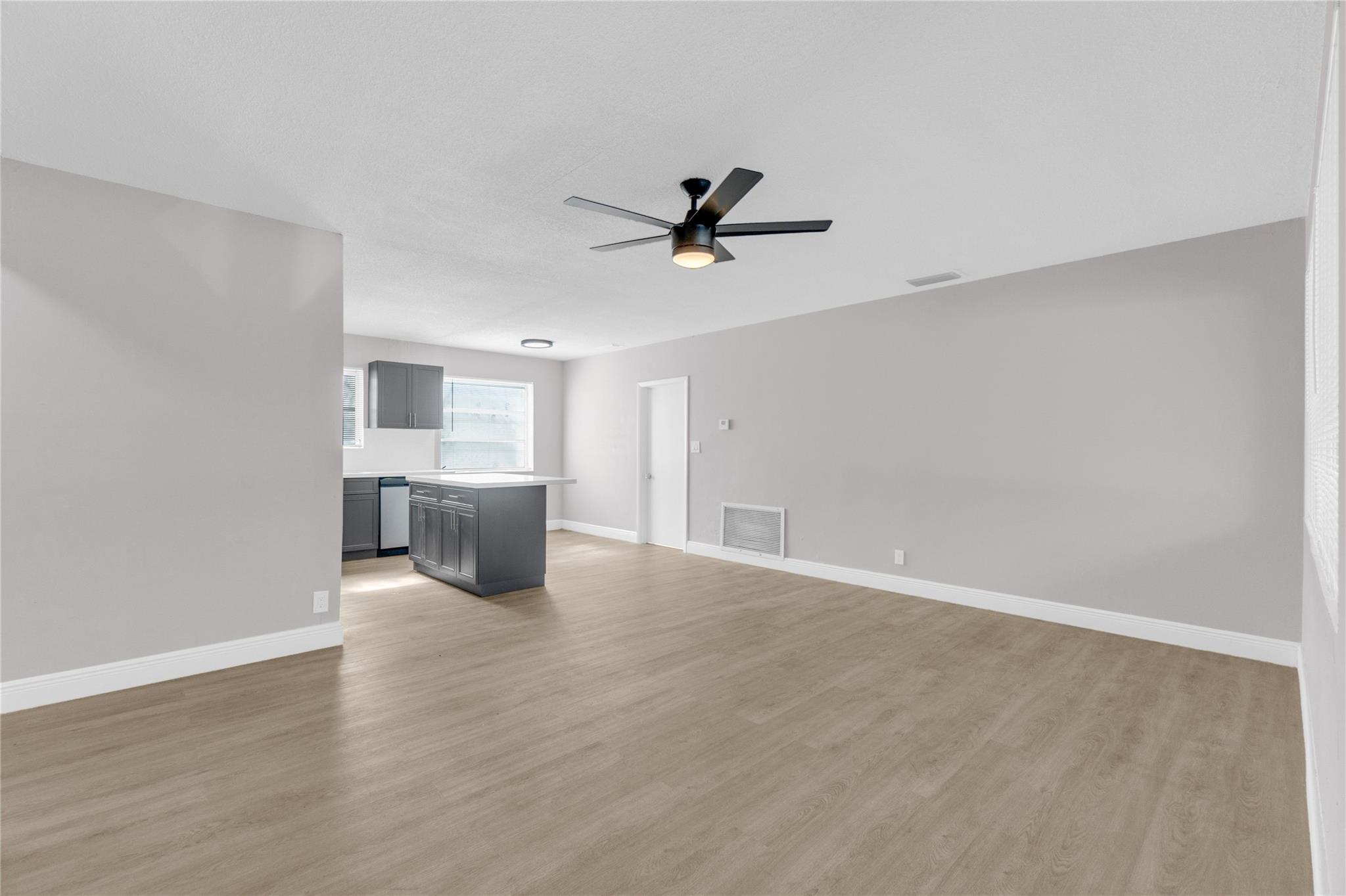 SHERIDAN LAKES - Residential