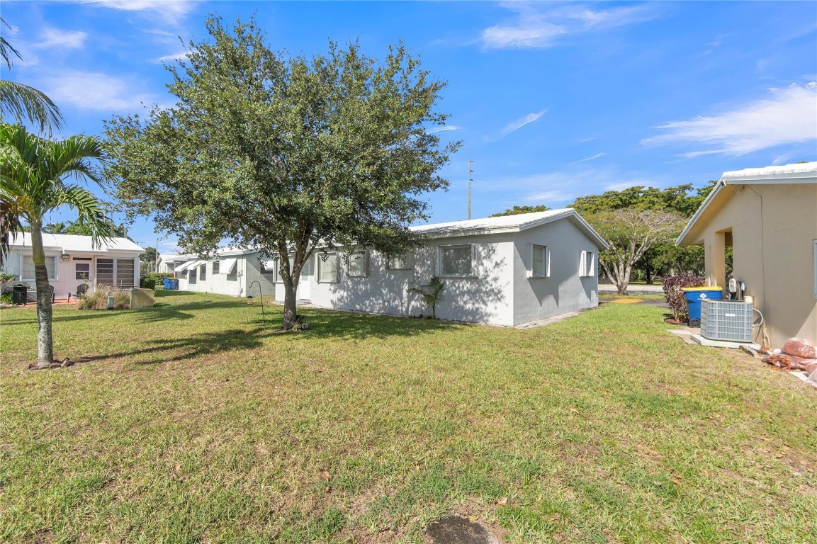 SHERIDAN LAKES - Residential