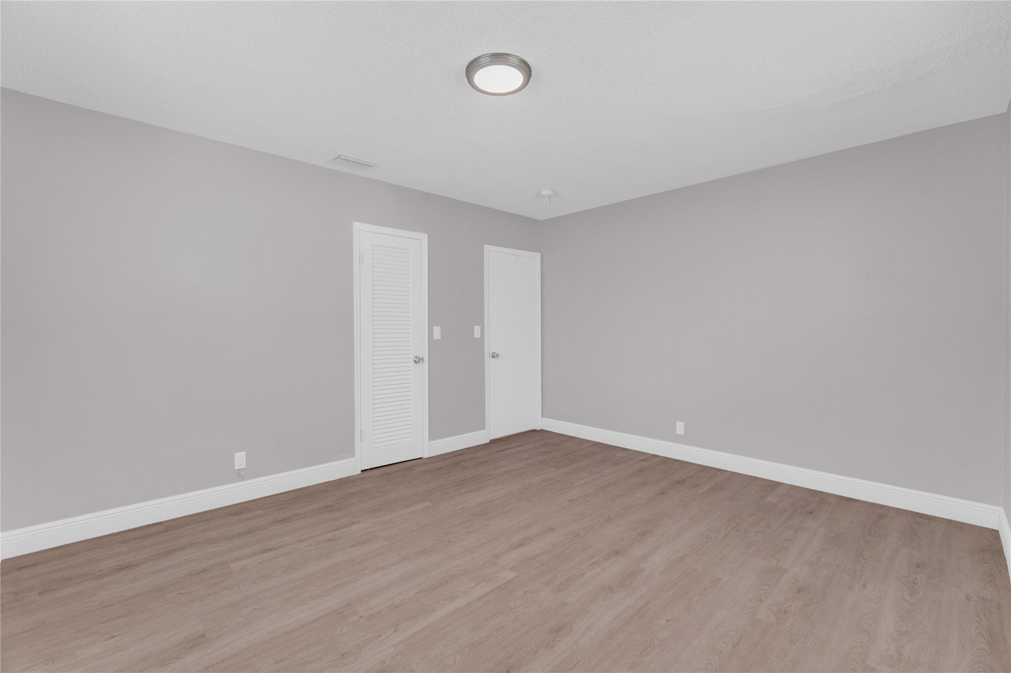 SHERIDAN LAKES - Residential