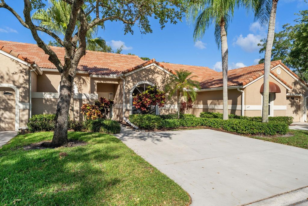 Photo of 1903 Rosewood Way, Palm Beach Gardens, FL 33418 (MLS # R11169714)