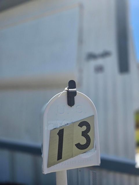 13 N Loafing Street Hypoluxo FL 33462