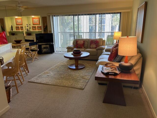 SEA RISE CONDO - Residential Lease