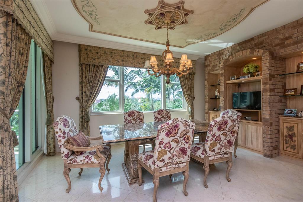 MIZNER GRAND CONDO - Residential