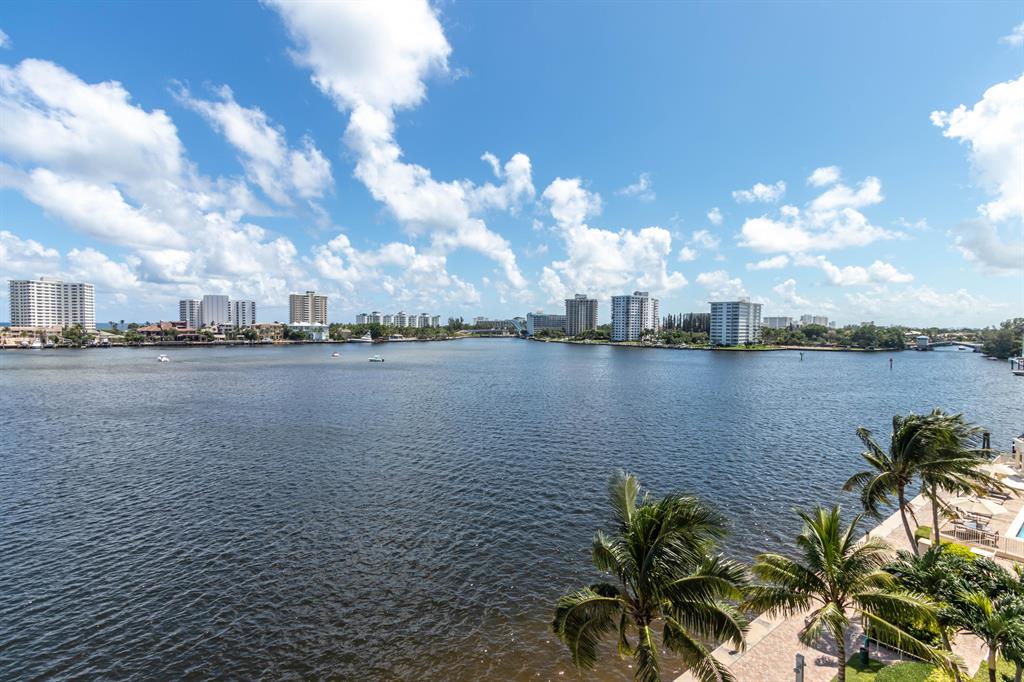 MIZNER GRAND CONDO - Residential