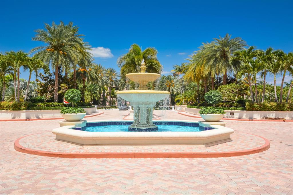 MIZNER GRAND CONDO - Residential