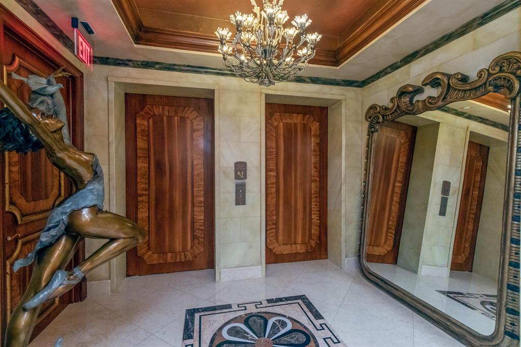 MIZNER GRAND CONDO - Residential