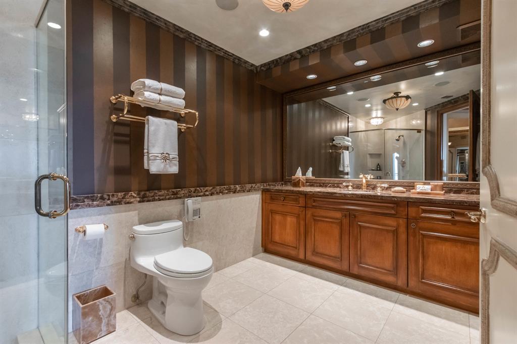 MIZNER GRAND CONDO - Residential