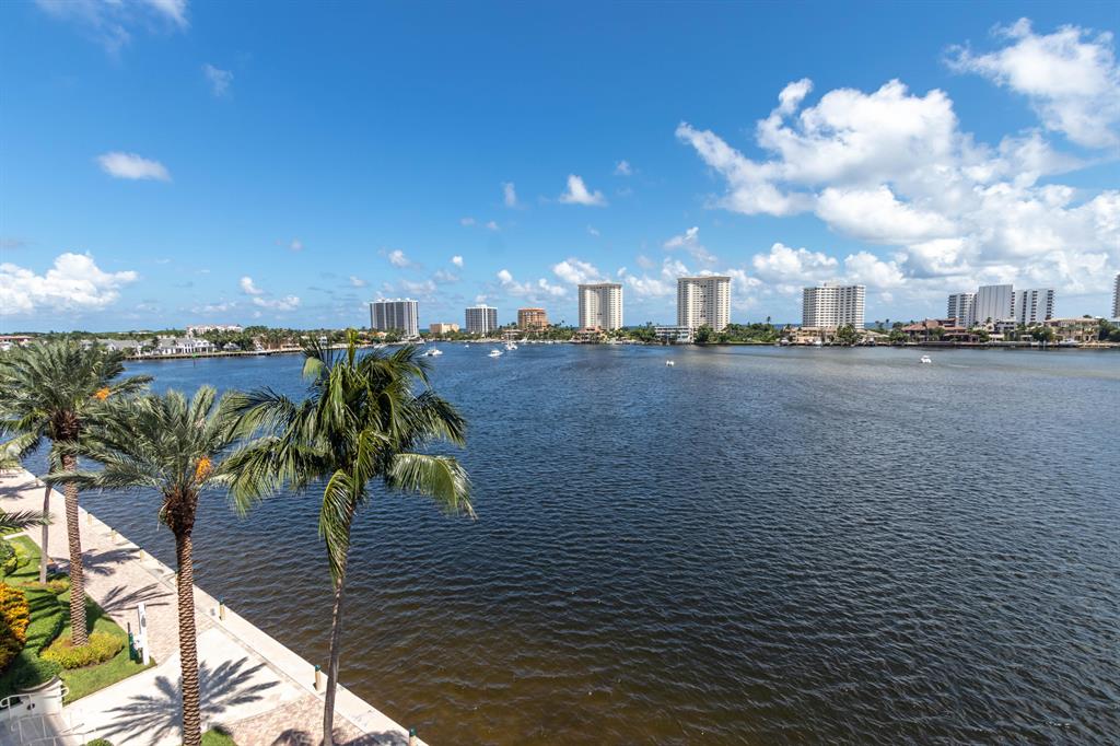 MIZNER GRAND CONDO - Residential