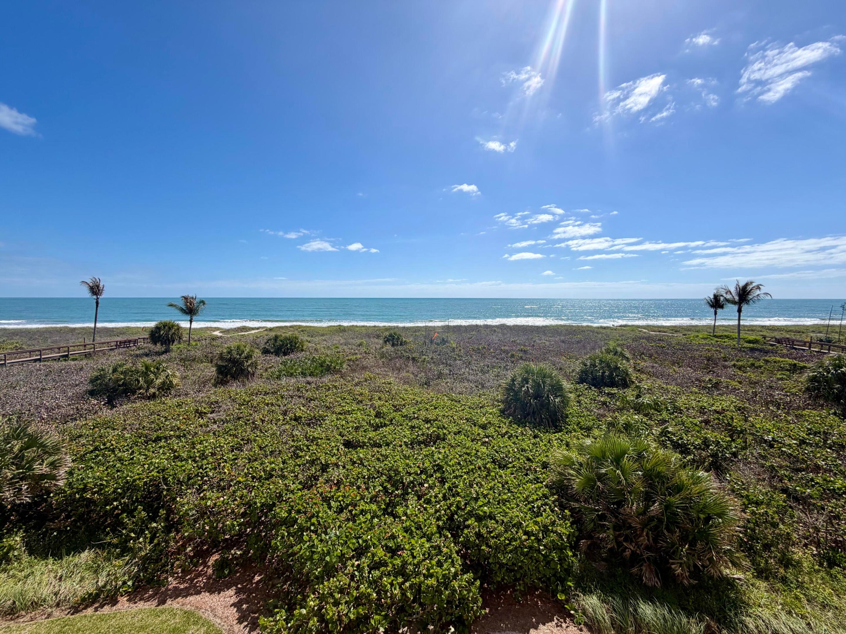 TIARA TOWERS CONDOMINIUM - Residential