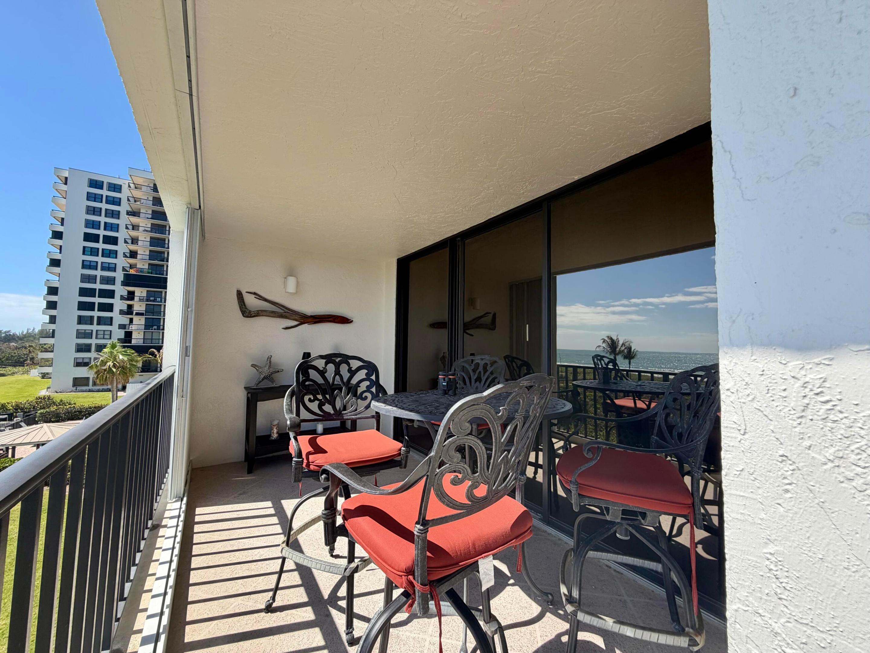 TIARA TOWERS CONDOMINIUM - Residential